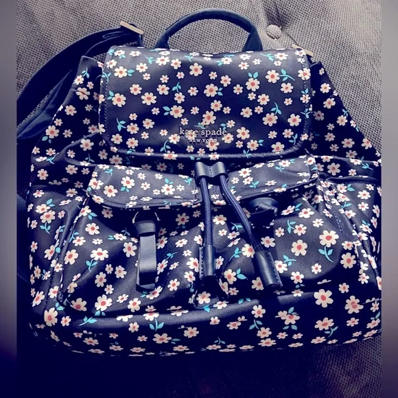 kate spade | Bags | Kate Spade Carley Fleurett Large Flap  display picture 3